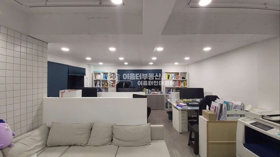 서울 마포구 동교동 초역세권 깔끔한 내부 컨디션 최상 사무실 월세 매물번호 10244 사진 9