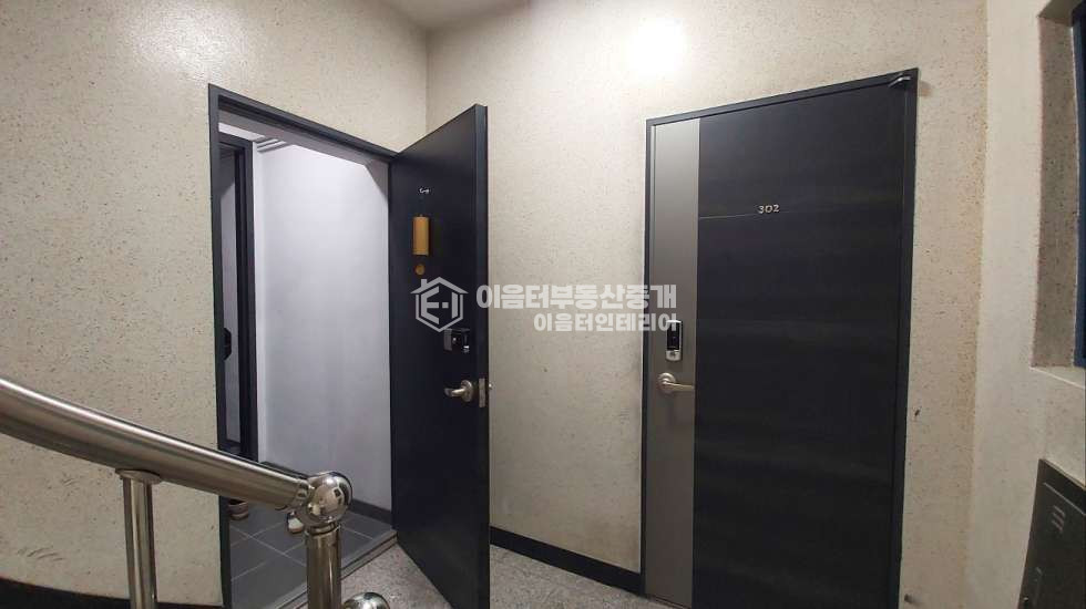 서울 마포구 동교동 초역세권 깔끔한 내부 컨디션 최상 사무실 월세 매물번호 10244 사진 13