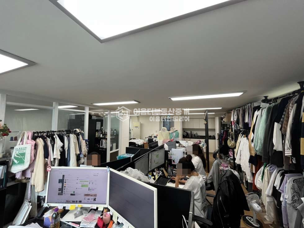 서울 마포구 동교동 교동근린생활시설동 홍대역 도보3분 유리룸1개 채광좋은사무실 월세 매물번호 10253 사진 9