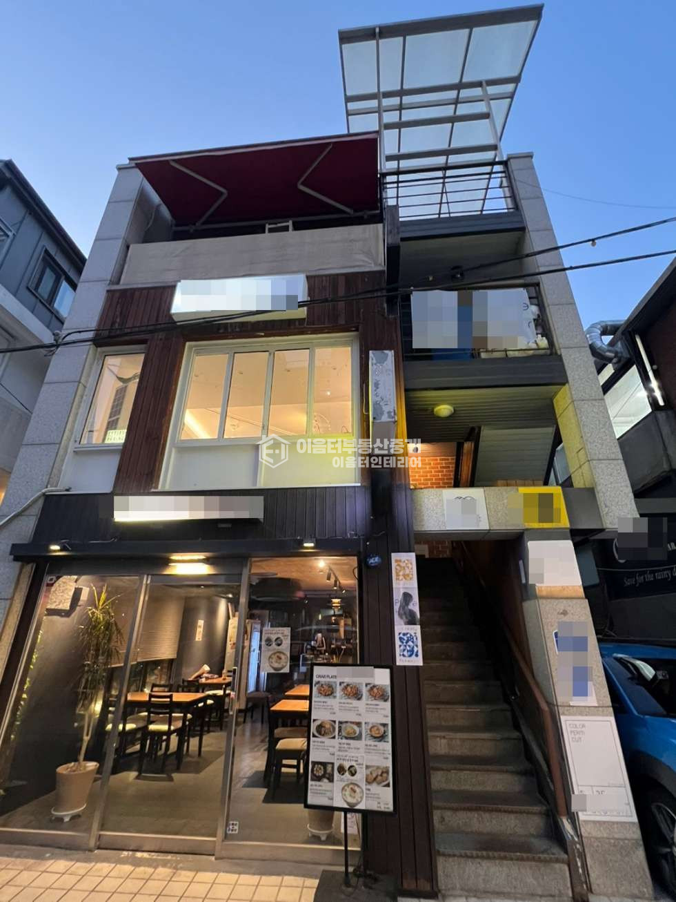 서울 마포구 서교동 서교동 넓은 테라스 옥탑 사무실.감성공간O내부 화장실O 월세 매물번호 10349 사진 1