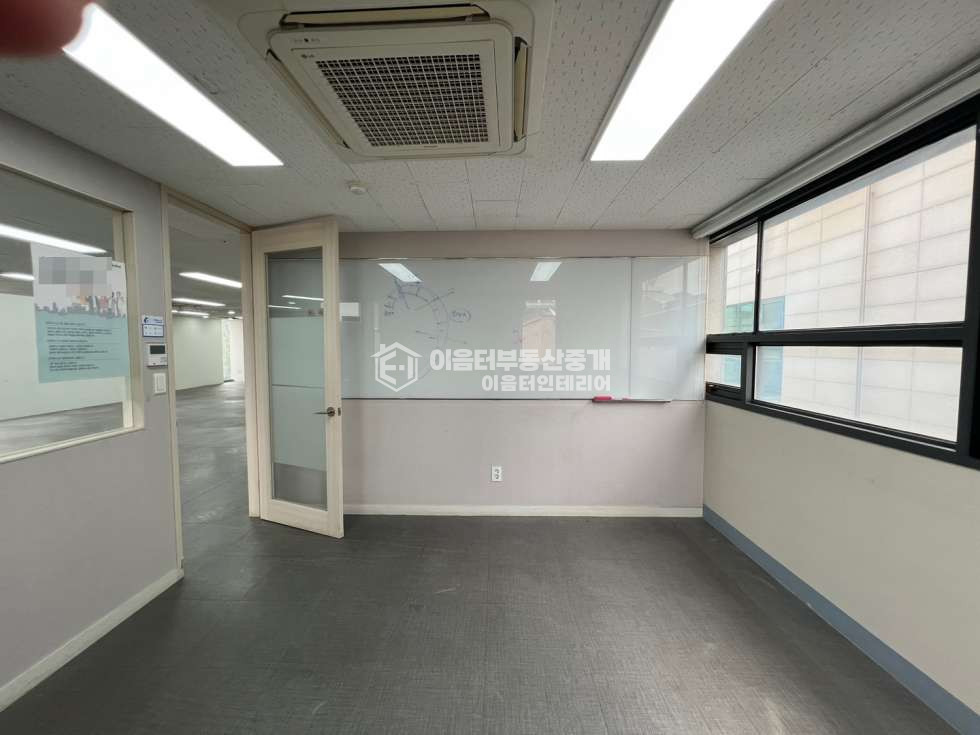 서울 마포구 연남동 무권리 연남동 대형사무실.대로변위치.주차O엘베 O 월세 매물번호 10355 사진 21