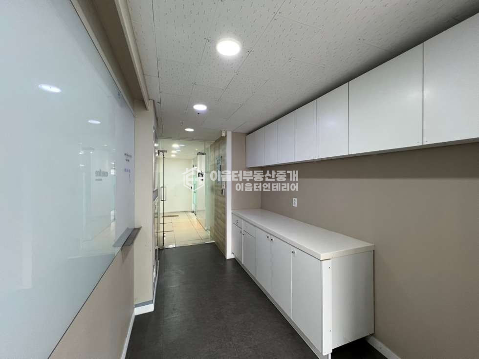 서울 마포구 연남동 무권리 연남동 대형사무실.대로변위치.주차O엘베 O 월세 매물번호 10355 사진 35