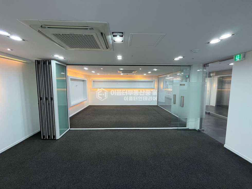 서울 마포구 연남동 홍대역세권.연층임대 대형사무실.내외관 컨디션 최상.엘베O.주차O 월세 매물번호 10356 사진 58