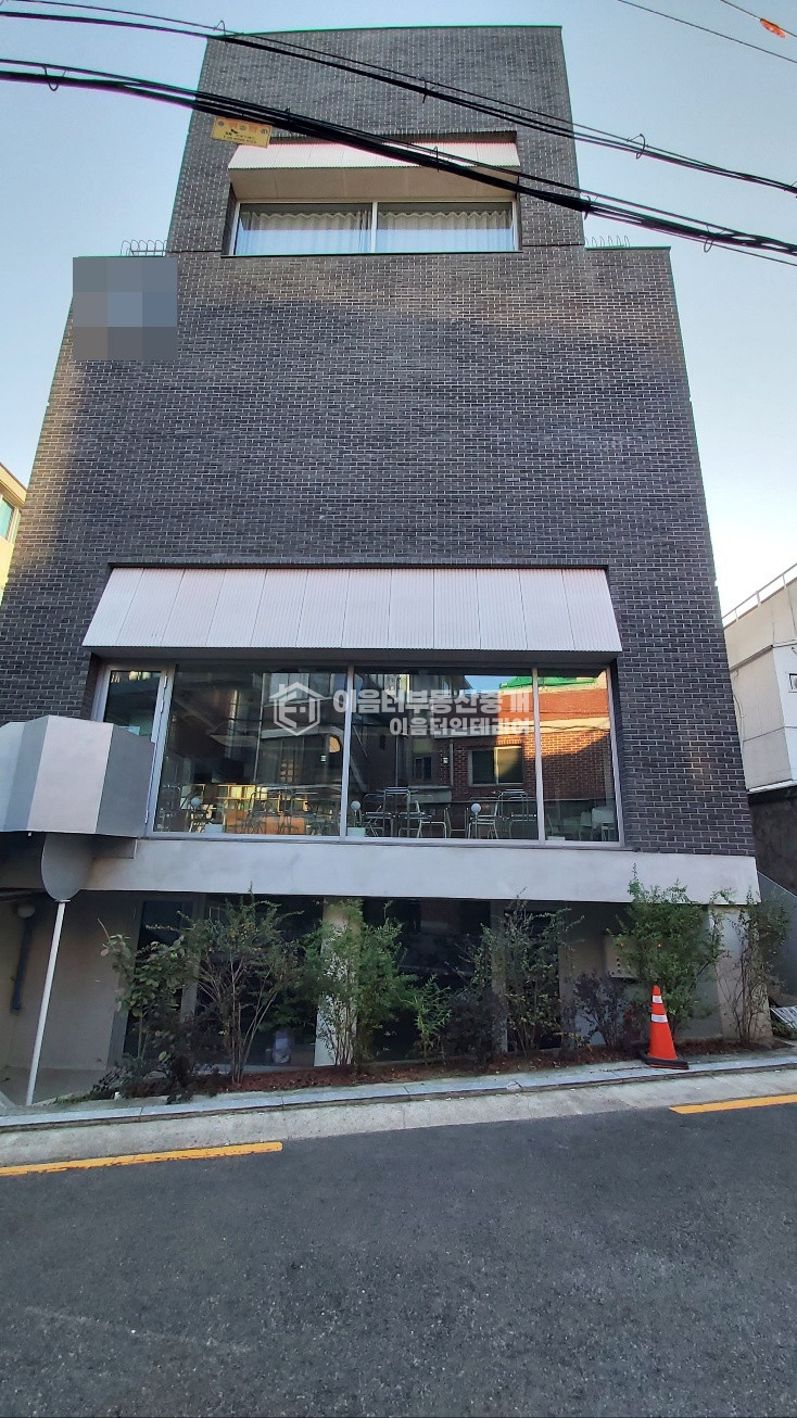 서울 마포구 서교동 홍대역세권 내외관 우수 사무실.우드바닥O넓은테라스O주차O 월세 매물번호 10407 사진 1