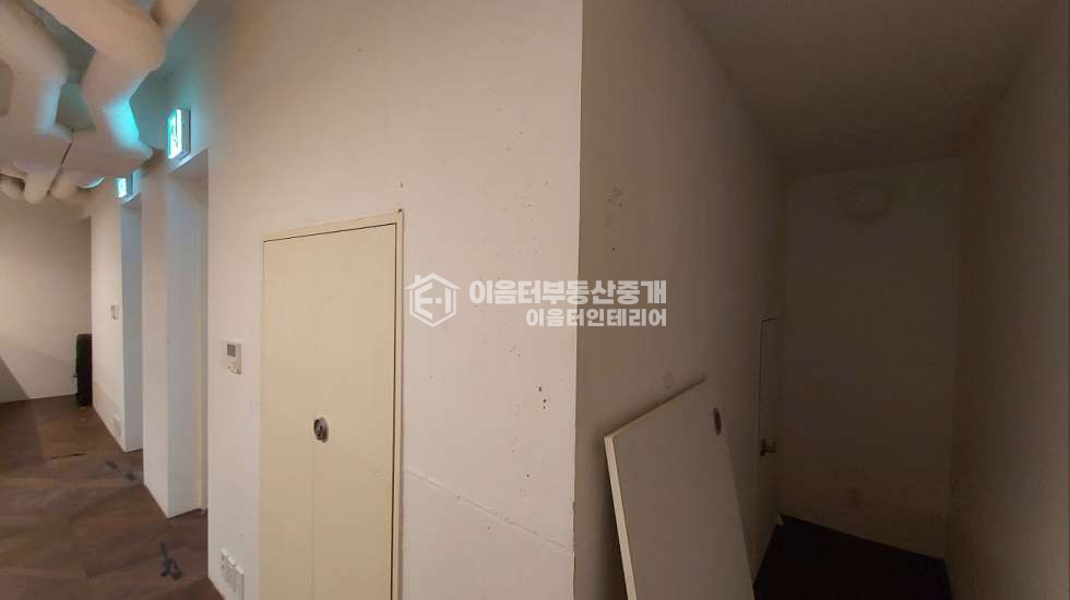 서울 마포구 서교동 홍대역세권 내외관 우수 사무실.우드바닥O넓은테라스O주차O 월세 매물번호 10407 사진 5