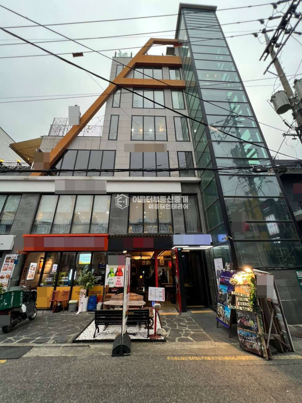 서울 마포구 서교동 홍대 핫플 클럽라인.주/야간 유동인구O노출O주차O 월세 매물번호 10495 사진 1