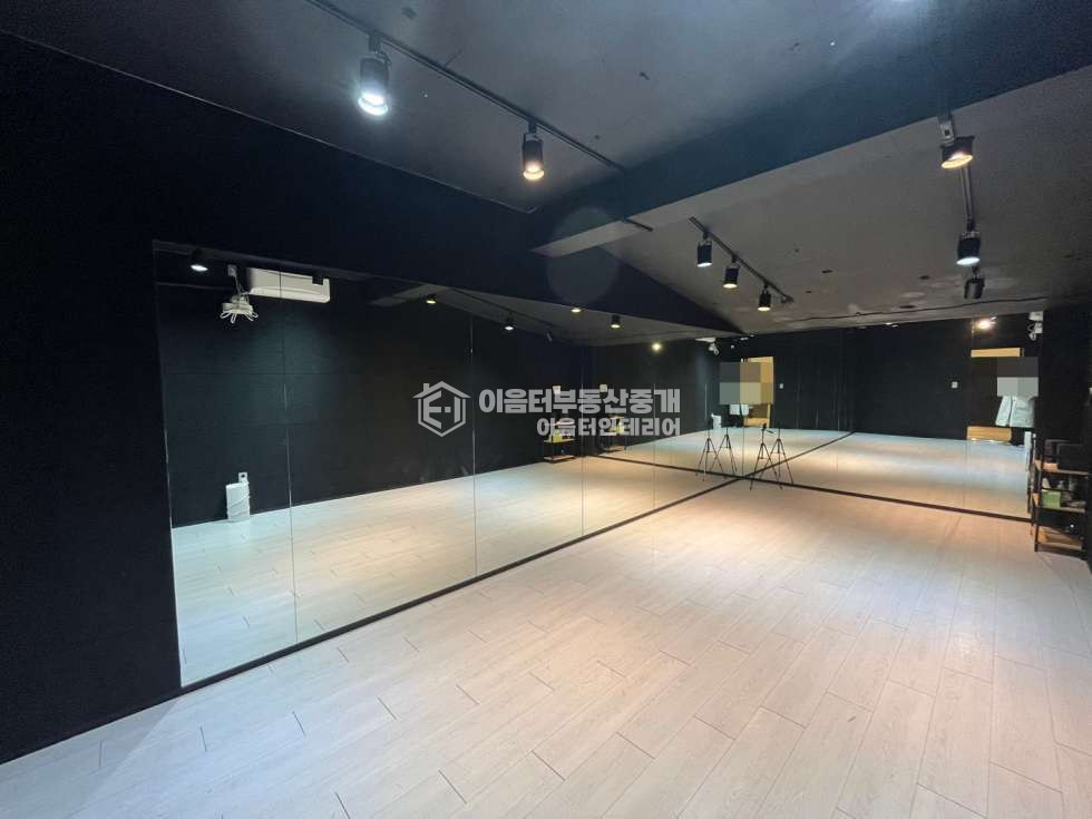 서울 마포구 서교동 서교동 기차길 인테리어 완비된 댄스 연습실 월세 매물번호 10612 사진 10
