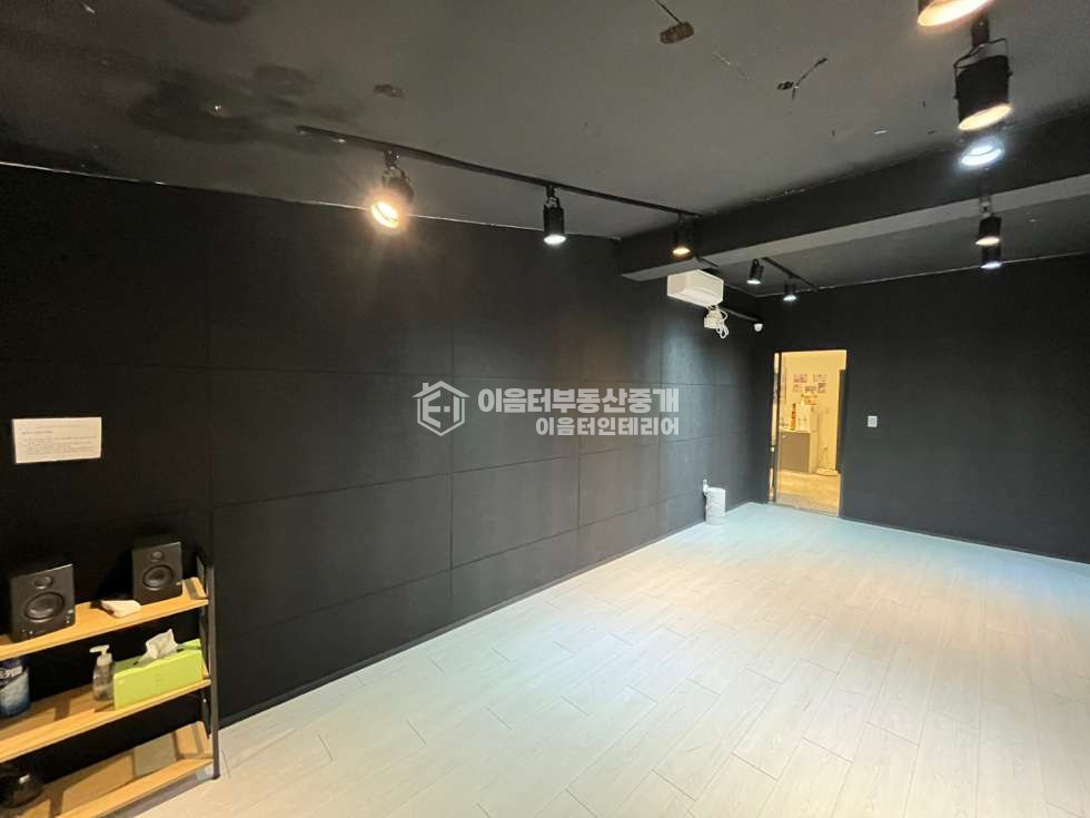 서울 마포구 서교동 서교동 기차길 인테리어 완비된 댄스 연습실 월세 매물번호 10612 사진 11