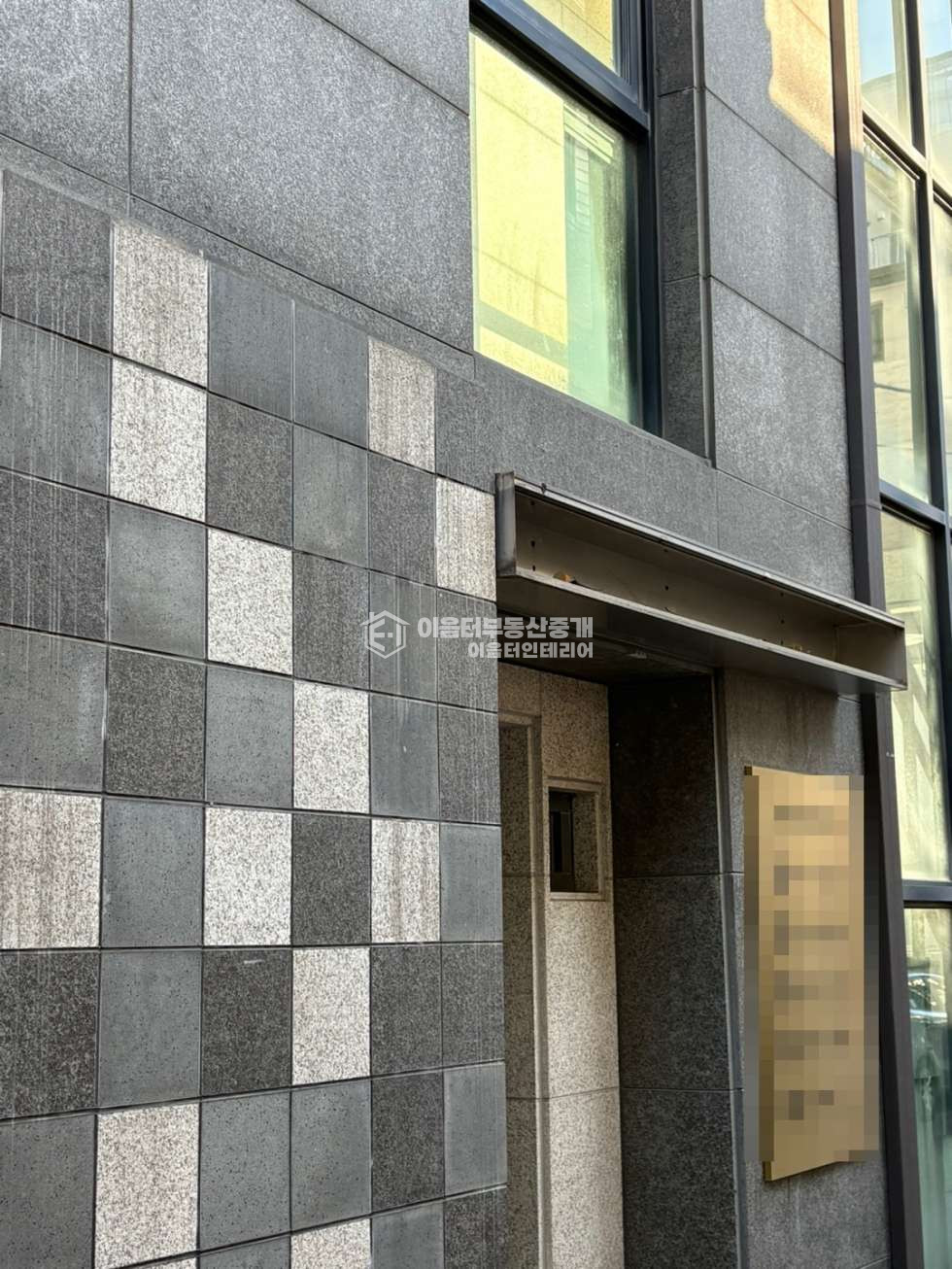 서울 마포구 동교동 홍대입구역 역세권 가성비 깔끔한 사무실 월세 매물번호 10690 사진 2