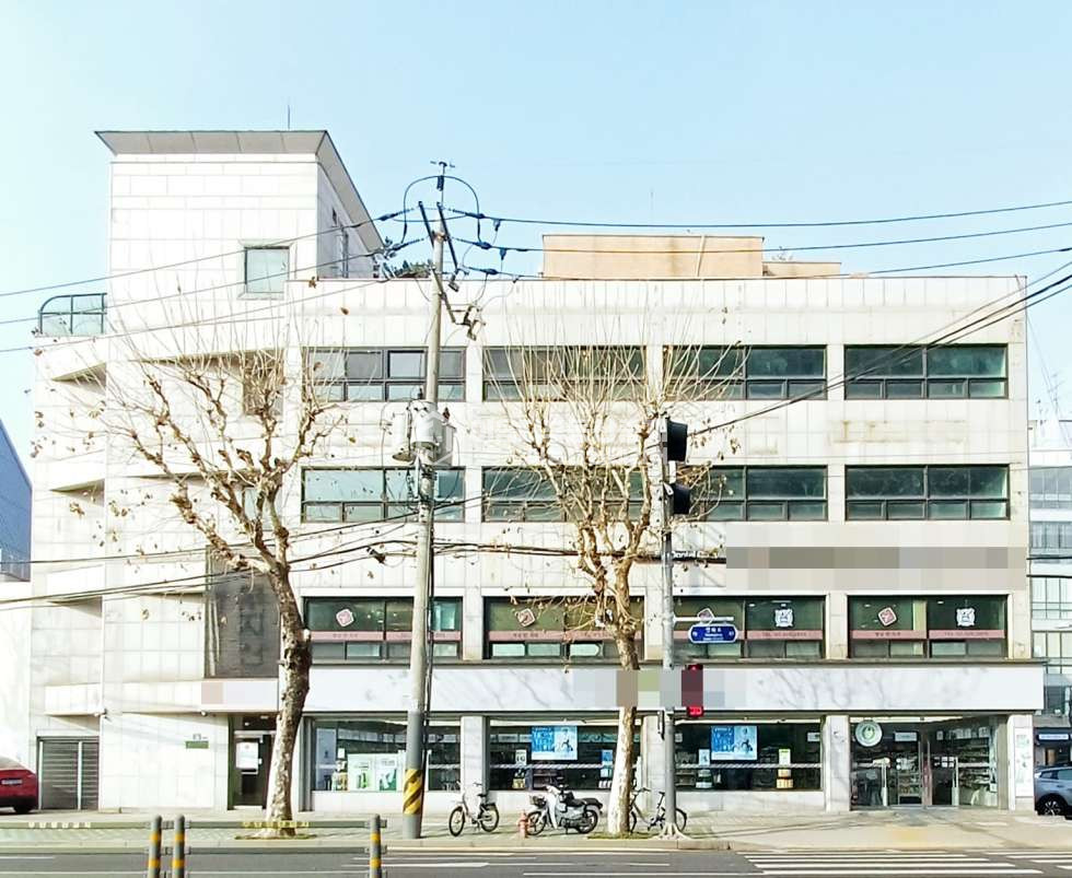 서울 서대문구 연희동 연희동 메인 코너건물 상가 사무실 월세 매물번호 10722 사진 1