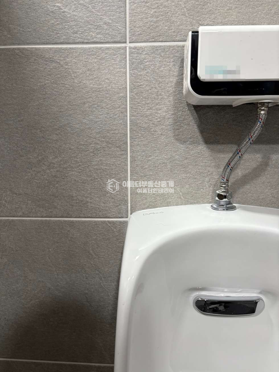 서울 마포구 서교동 내부 수리 완료된 주차 엘베 완비 대로변 코너 사무실 상가 월세 매물번호 10746 사진 15