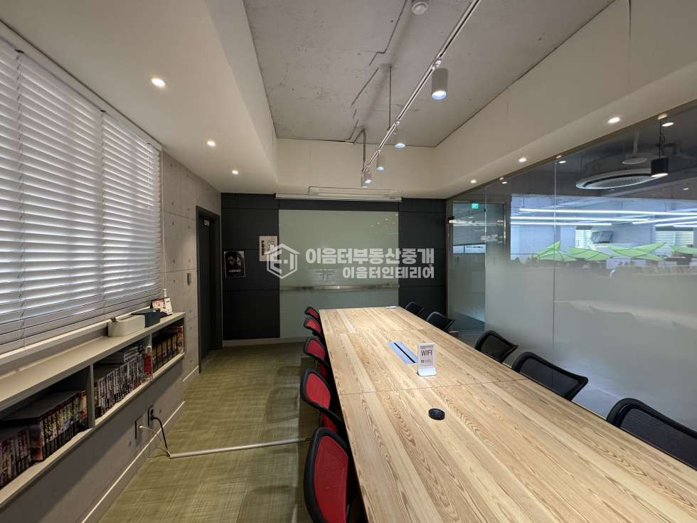 서울 마포구 서교동 합정역세권 대로변입지 건물깨끗 인테리어 최상급 월세 매물번호 10754 사진 15