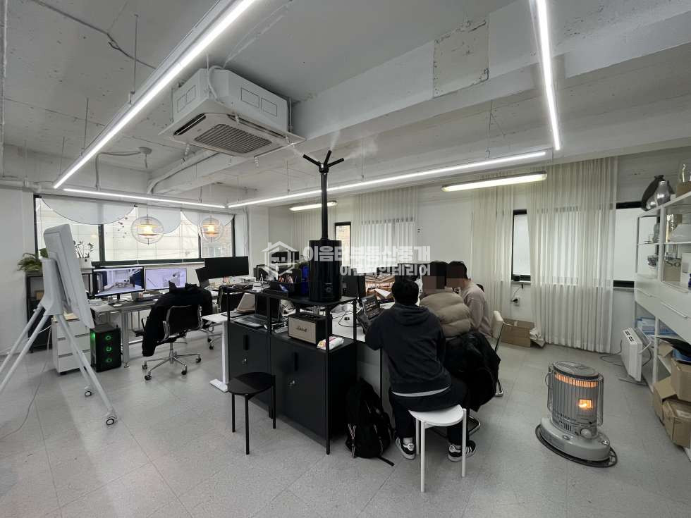 서울 마포구 연남동 연남동 연트럴파크인근 가성비갑 올화이트톤 인테리어 월세 매물번호 10887 사진 2