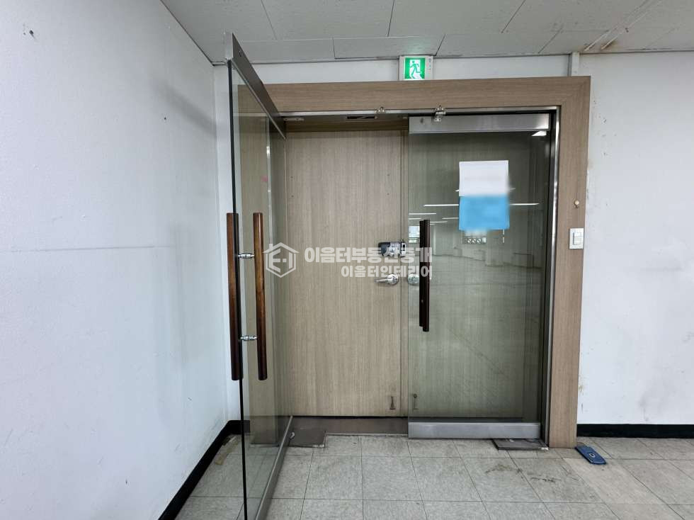 서울 마포구 신수동 광흥창역세권 넓은평수 사무실 월세 매물번호 10919 사진 3