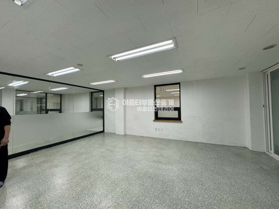 서울 마포구 서교동 내부룸0,E/V있음, 초록뷰, 서교동 사무실 월세 매물번호 10959 사진 14
