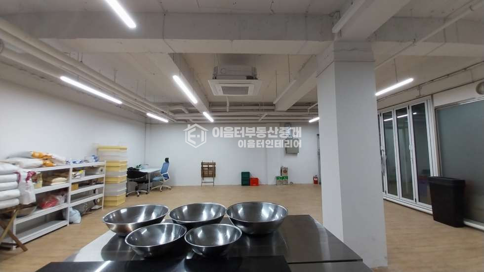 서울 마포구 동교동 중소형사무실 월세 매물번호 10013 사진 7