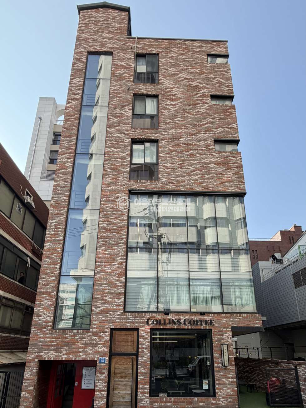 서울 마포구 노고산동 신축급 외관,깔끔한 테라스 1층 상가 월세 매물번호 10997 사진 1
