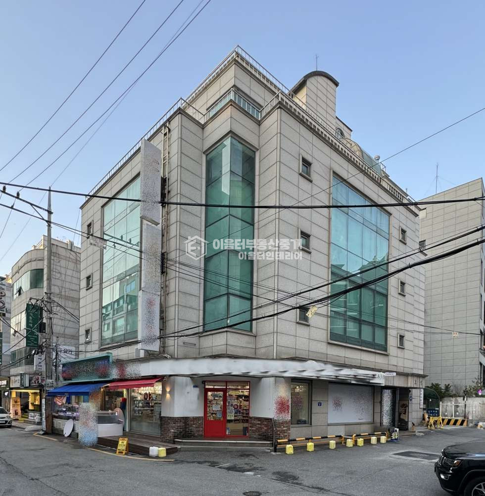 서울 마포구 동교동 인테리어일부지원l 주차2대 출퇴근 용이한 넓은 네모 반듯한 사무실 월세 매물번호 11142 사진 1