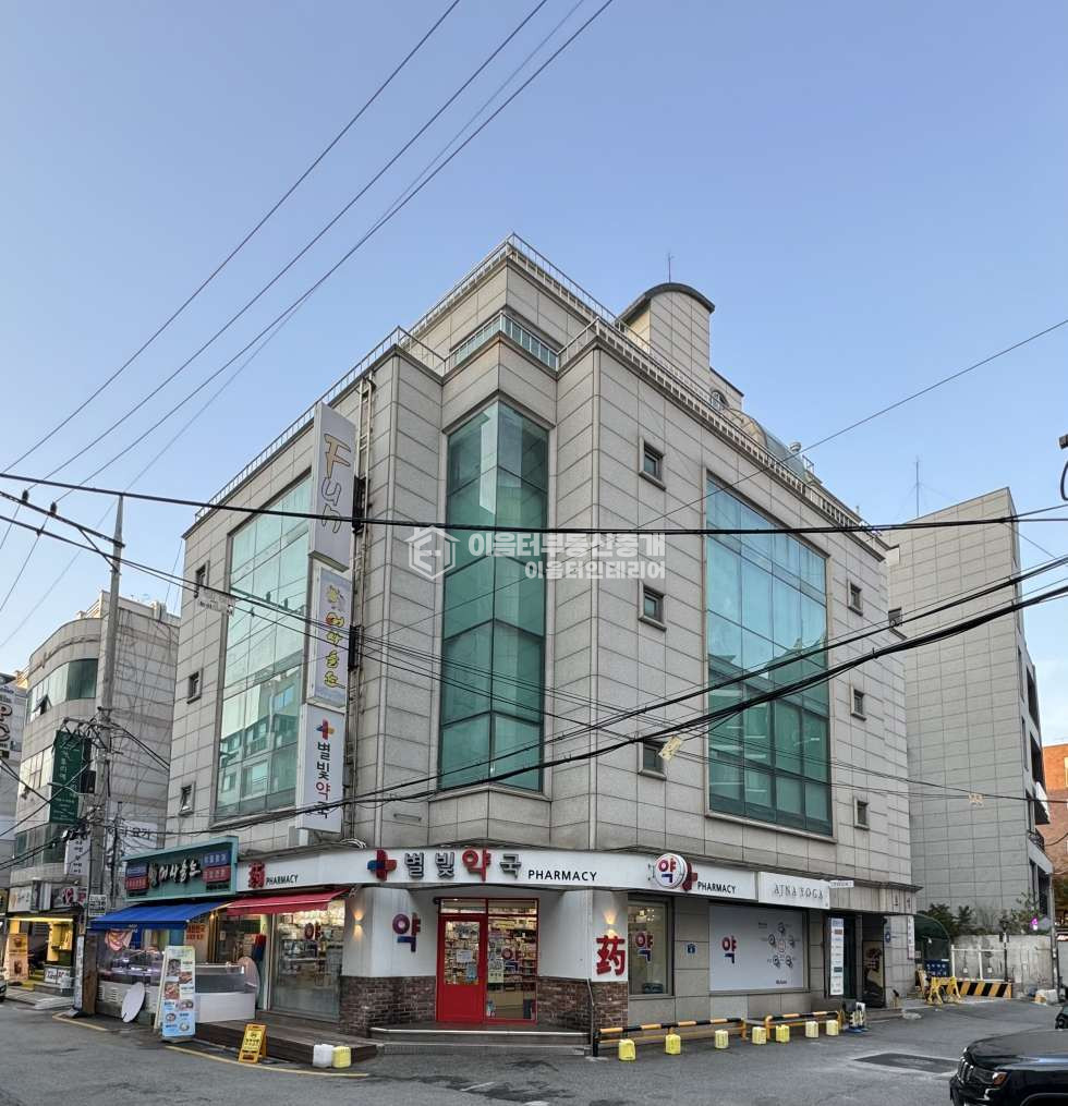 서울 마포구 동교동 인테리어일부지원l 주차2대 출퇴근 용이한 넓은 네모 반듯한 사무실 월세 매물번호 11142 사진 2