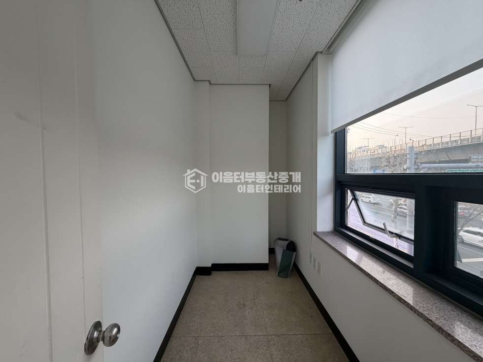 서울 마포구 성산동 인테리어일부 무상지원I 가좌역 마포구청역 더블 역세권 초대형 사무실 월세 매물번호 11150 사진 11