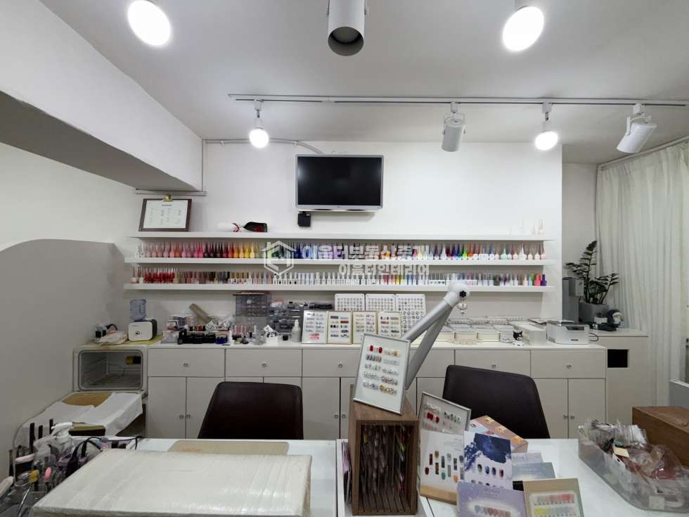 서울 마포구 서교동 인테리어일부 무상지원I 홍대 역세권 내부 컨디션 좋은 가성비 상가 월세 매물번호 11154 사진 5