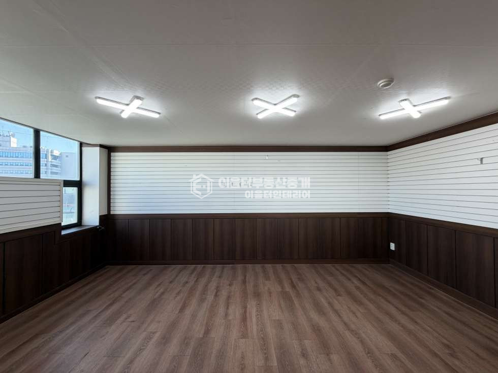 서울 마포구 성산동 인테리어일부 무상지원I 합리적인 금액 가성비 좋은 사무실 월세 매물번호 11157 사진 9