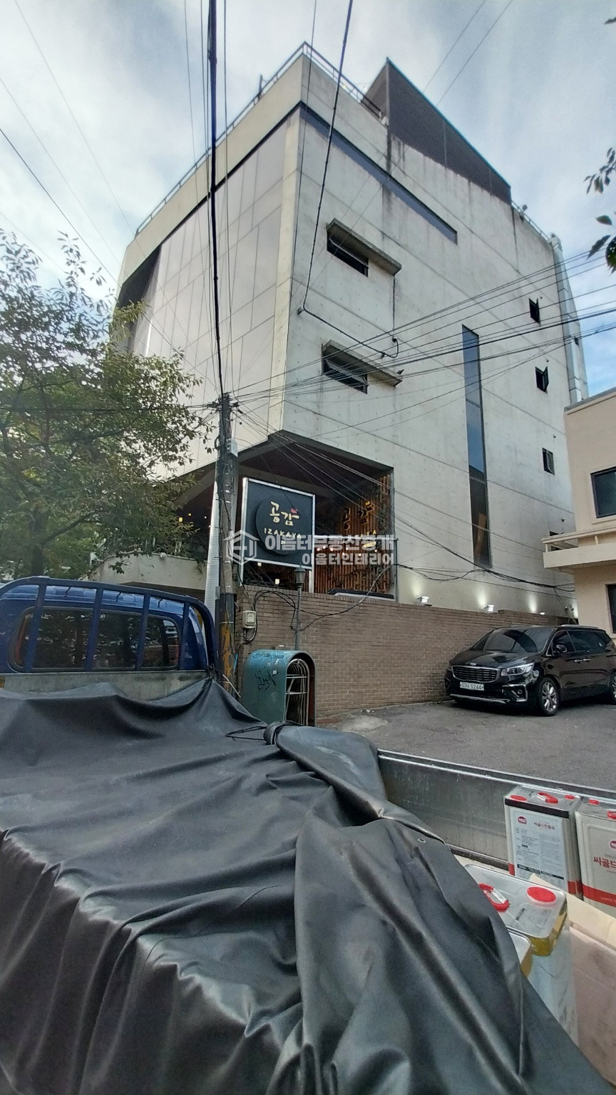 서울 마포구 서교동 무권리 l 역세권 l 연층사용 l 내부계단 l 엘베O주차O 월세 매물번호 10024 사진 42