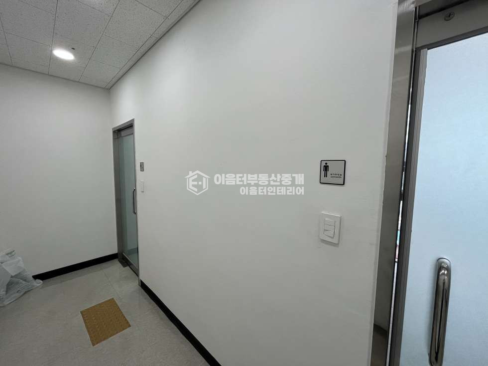 서울 마포구 서교동 합정역 초역세권 대로변 컨디션 좋은 대형 사무실 월세 매물번호 10074 사진 26