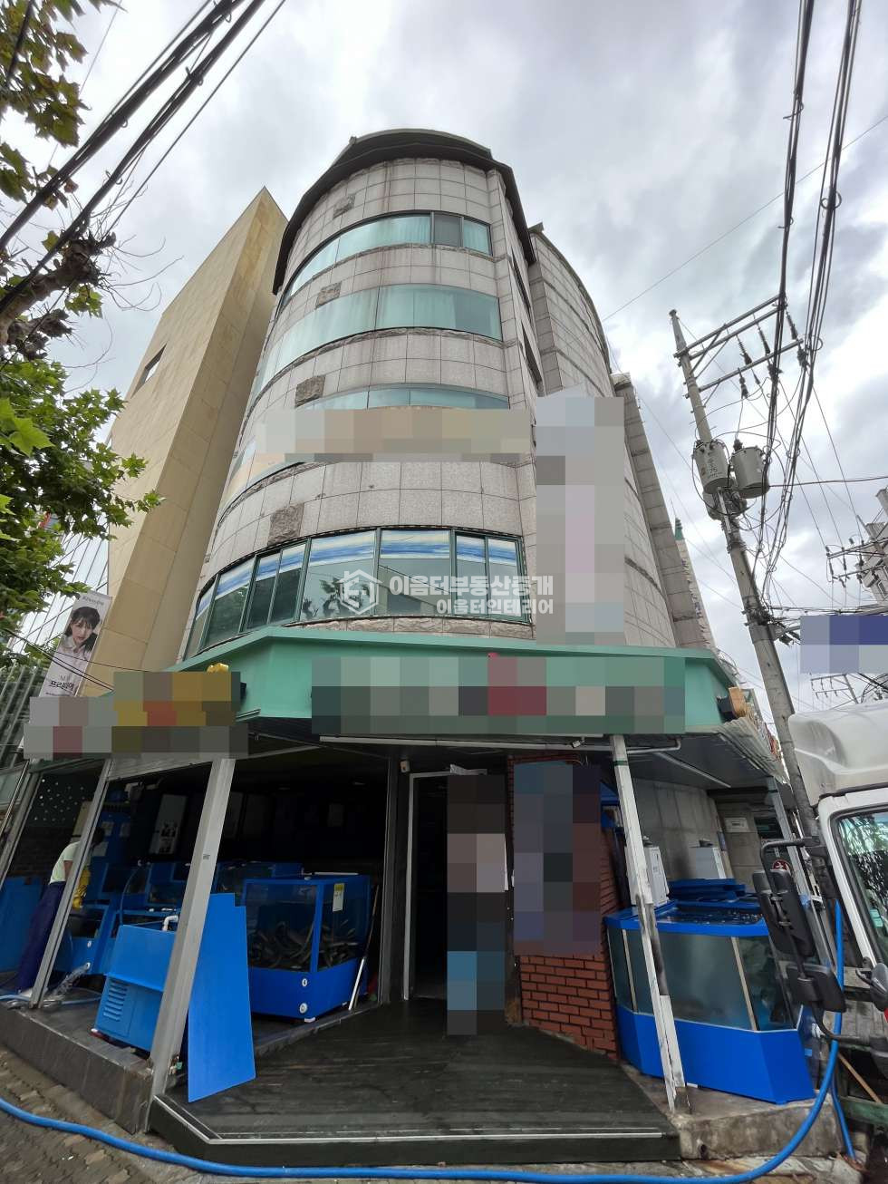 서울 마포구 서교동 햇빛이 쏟아지는 화이트톤 가성비 좋은 상가 사무실 월세 매물번호 10093 사진 14