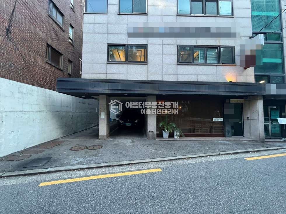 서울 마포구 서교동 합정역초역세권O대로변바로뒷골목O내부철거된상태O주차1대O엘베O 월세 매물번호 10108 사진 19