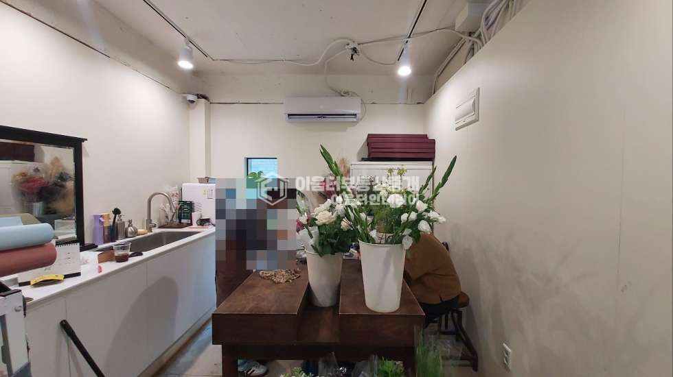 서울 마포구 서교동 홍대합정 리모델링건물 내부컨디션 좋은 1층 상가 월세 매물번호 10123 사진 5