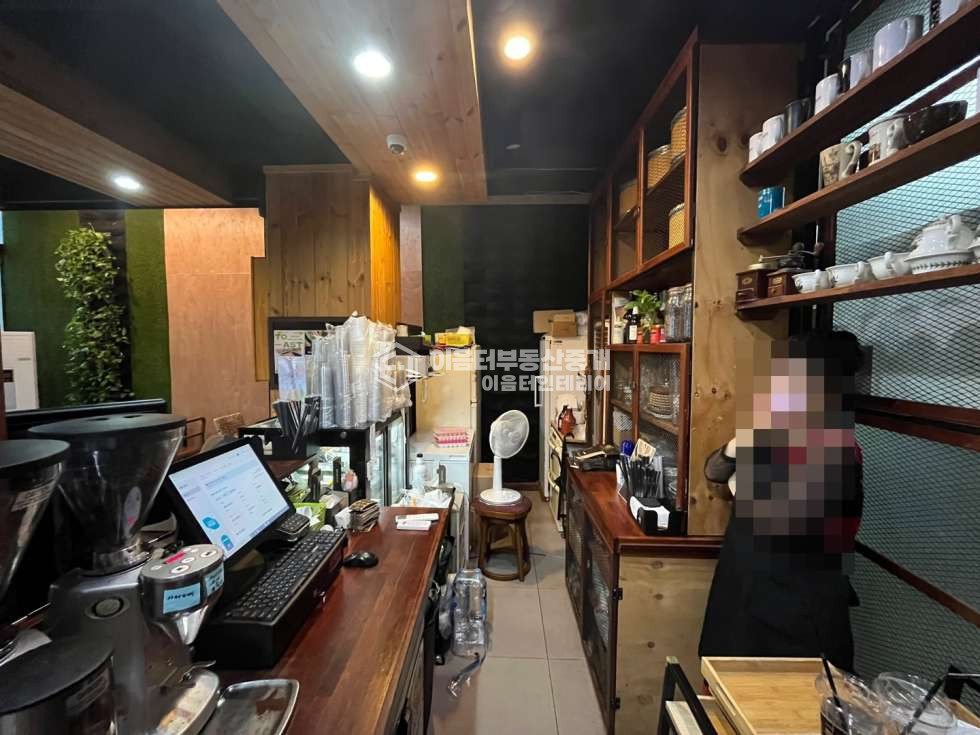 서울 마포구 서교동 대로변 통창 층고높은 오피스상권 1층 상가 월세 매물번호 10132 사진 10
