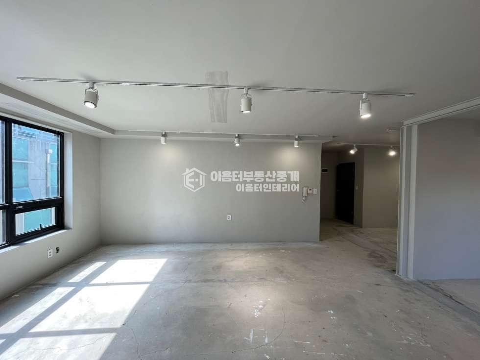 서울 마포구 서교동 망원역 역세권 도보1분 올리모델링 바닥난방 사무실 월세 매물번호 10141 사진 8